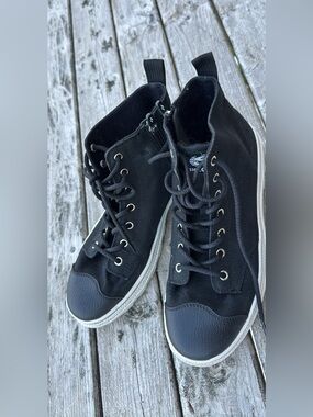 Women’s Black High-Top Canvas Sneakers